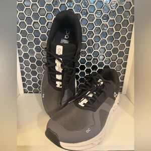 Men's On Cloudrunner, Eclipse/Frost, 13 US